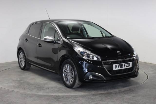 Peugeot 208 1.2 PureTech 82 Allure 5dr Hatchback Petrol Black